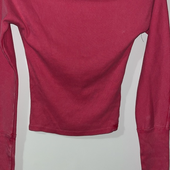 We the free  Gigi Pink Off The shoulder top  NWOT - Picture 7 of 10